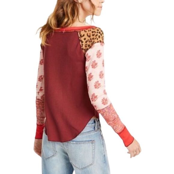 We The Free Women’s Bright Side Knit Mixed Media Thermal Top in the Size XS - Picture 7 of 9